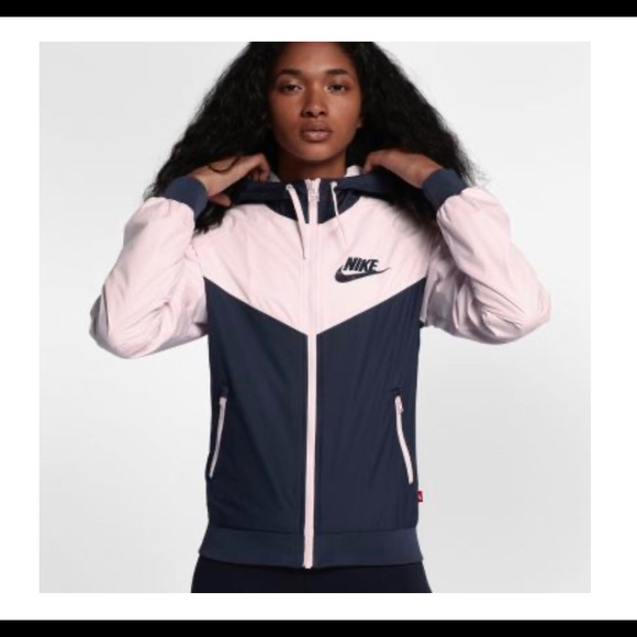 nike windrunner women's cheap